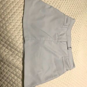 Gray Izod golf skort
